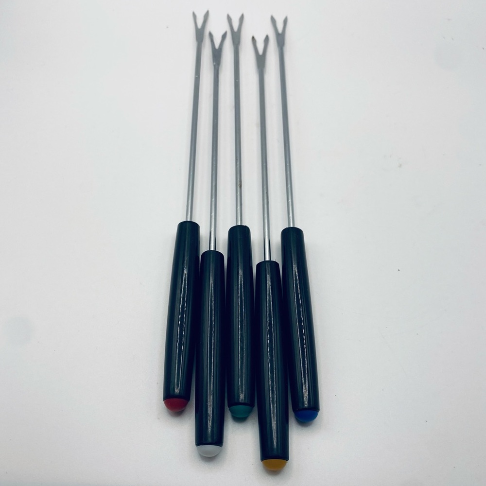Five fondue forks.